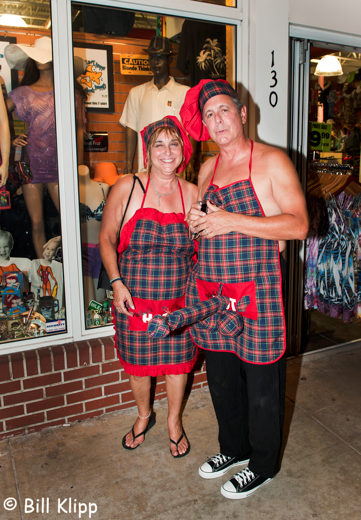 Captain Tonys, Party in Plaid  19