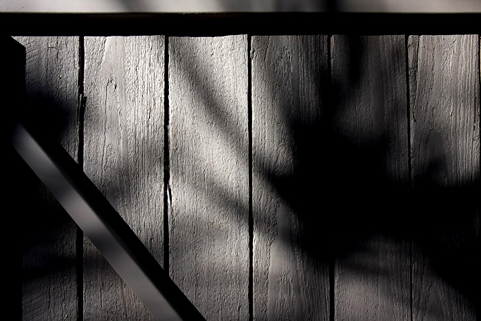 Gate