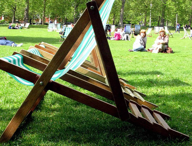 Deck chair
