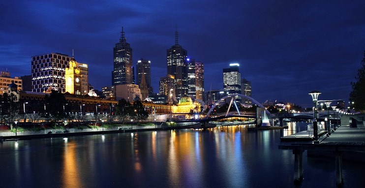 Melbourne by Night