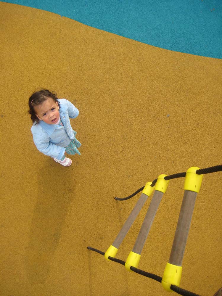 1st: Come down to play<br>by johannes