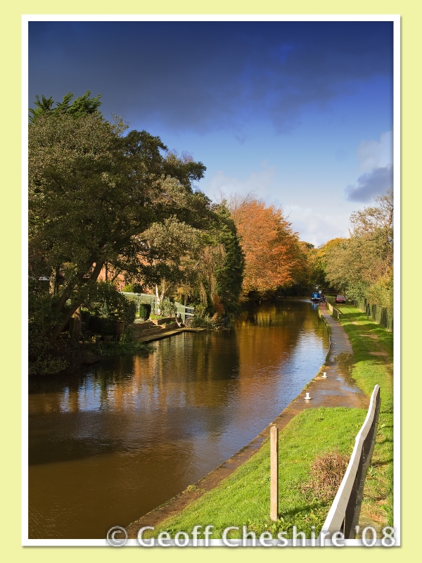 Leeds - Liverpool Canal at Rufford (2)