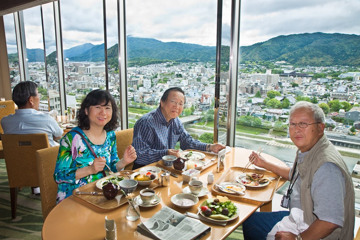Breakfast at the Kyoto Hotel Okura