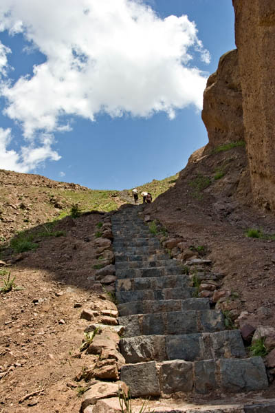 The Way to Alamut Fortress