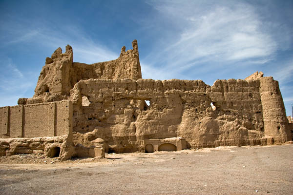 Narin Ghaleh