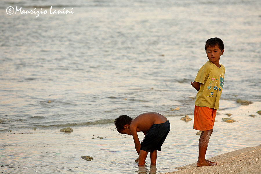 Children at sunset