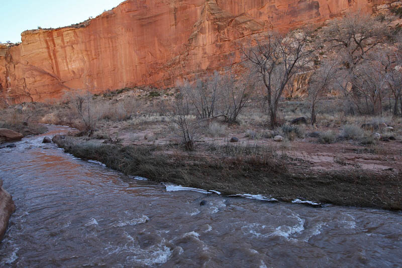 Hickman Bridge Trail, Fremont River