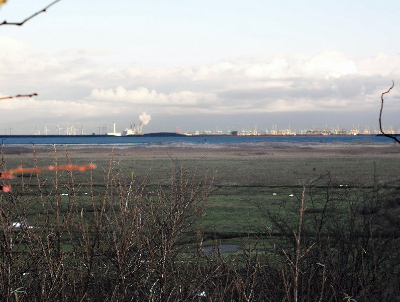 De Maasvlakte, of was het toch Moerdijk ?