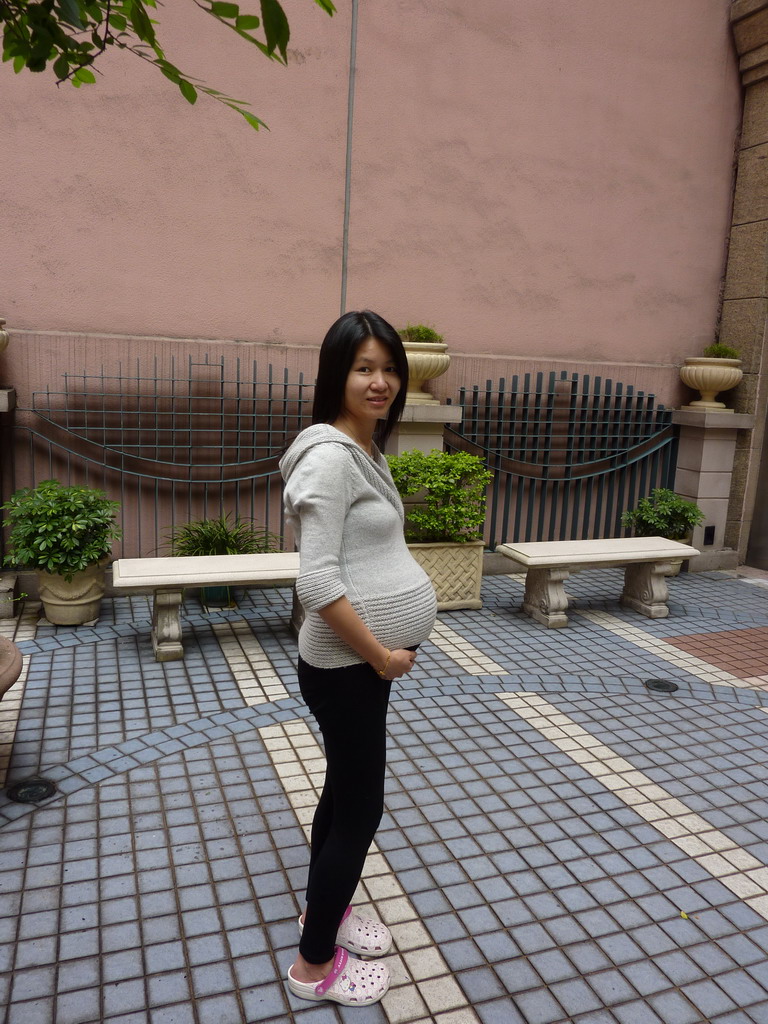 Siu Glo with a Big Melon :p