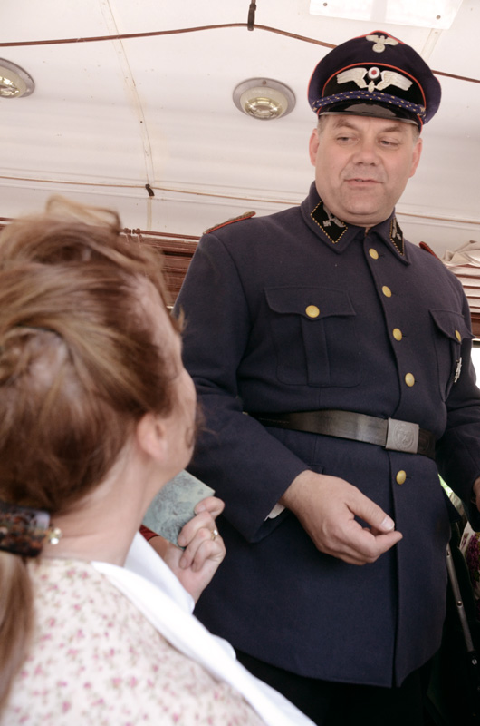Papers please!!