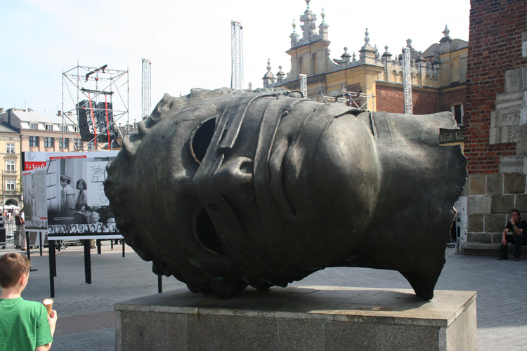 Sculpture of Mitoraj at Main Market Square