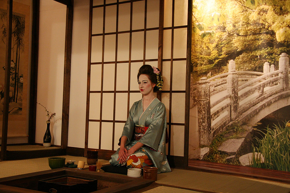 Master of Tea Ceremony