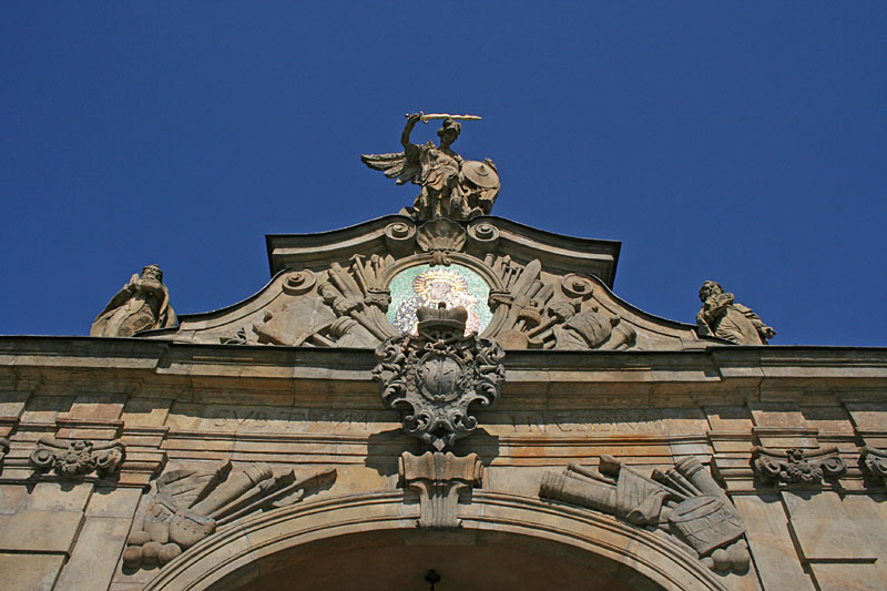 Details on Lubomirskis Gate