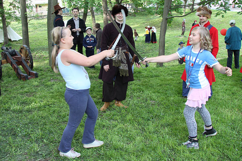 The girls and their first contact with cold weapon