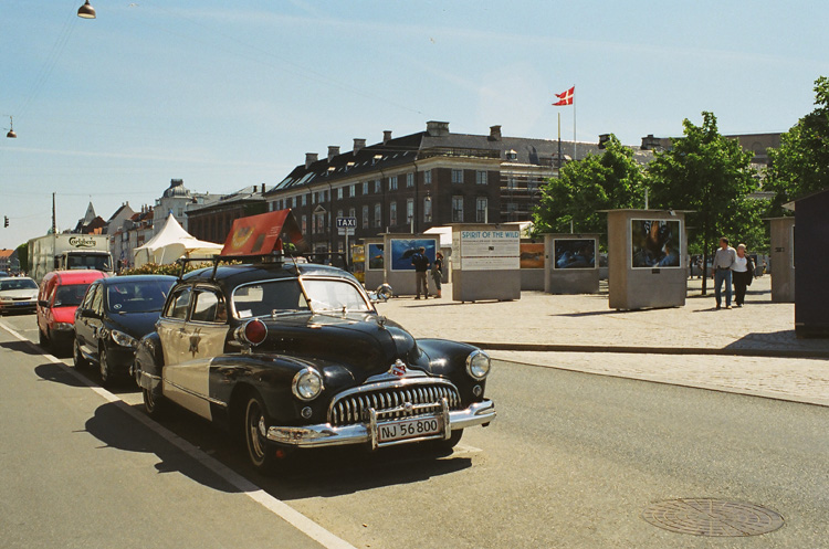 Kogens Nytorv - American Classic Car - California Highway Patrol