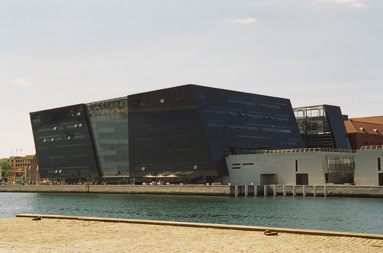 Royal Library - Black Diamond