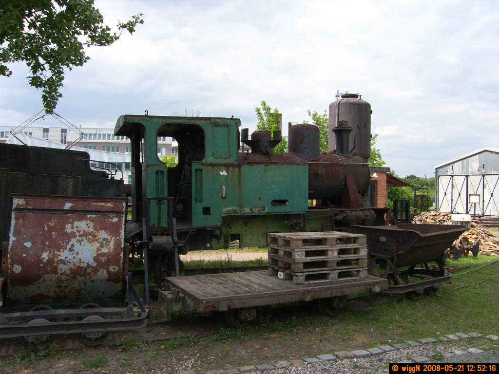 SH106574.JPG