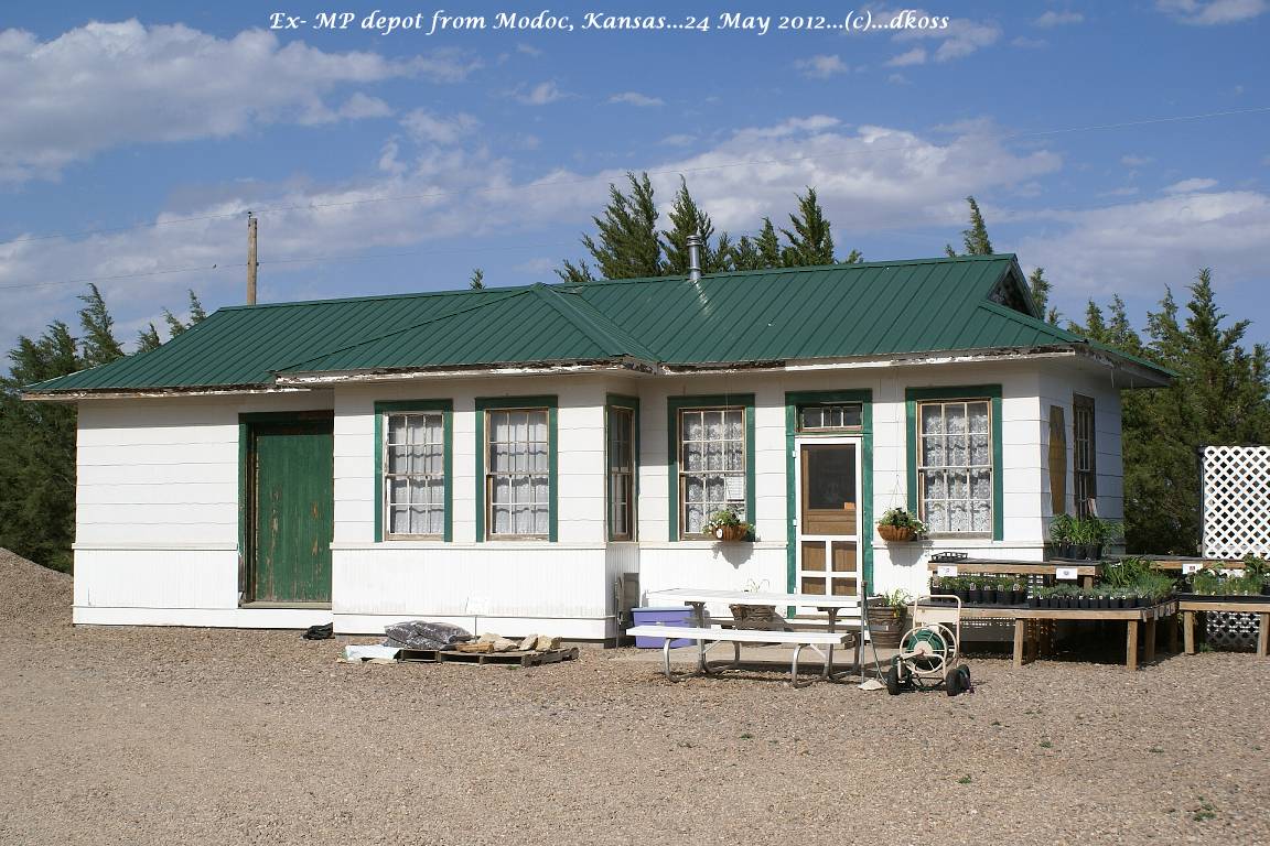 Ex- MP depot Modoc KS 001.jpg