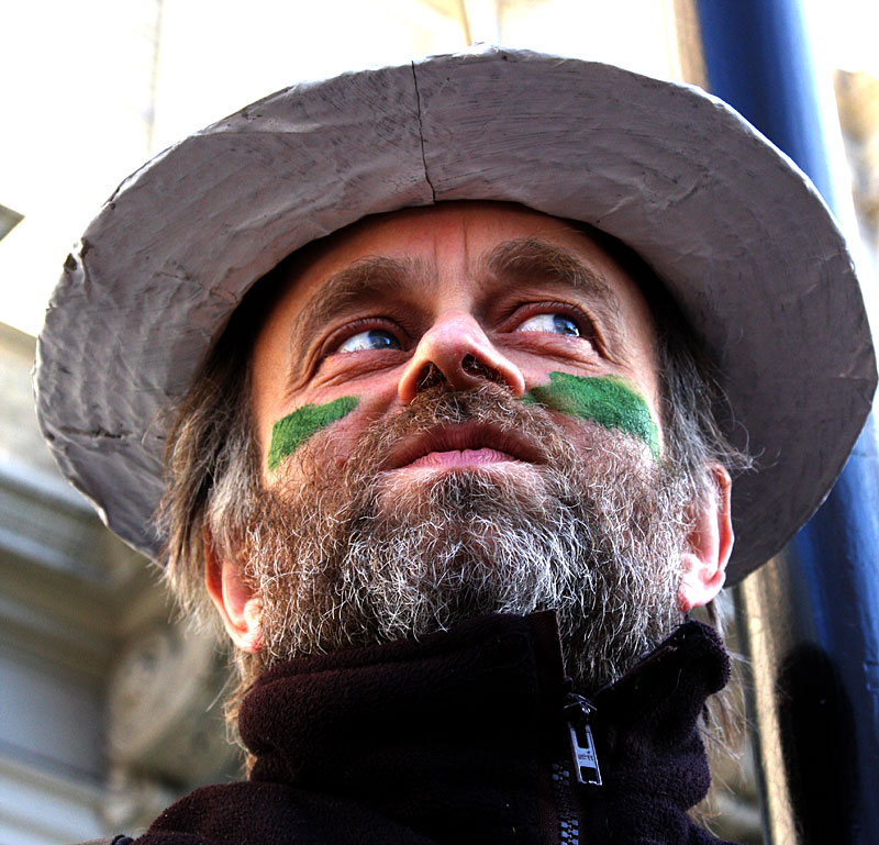CLIMATE-DEMO-2008-166.jpg
