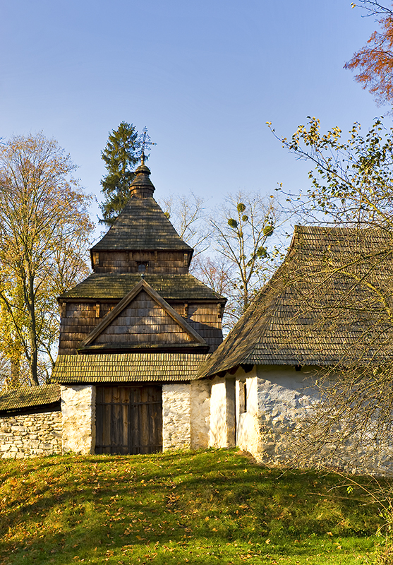 Radruz - Church And Wall