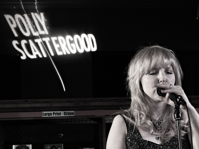 Polly Scattergood @ Lancaster Library 11/04/09