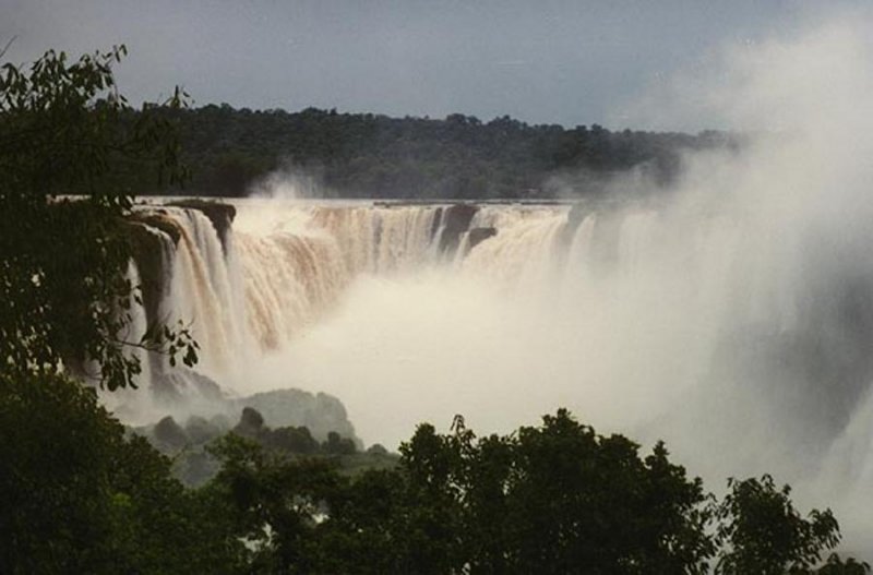 Iguassu Falls-3.jpg