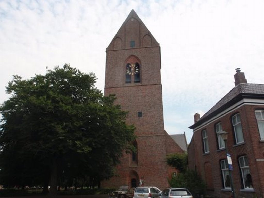 Loppersum, PKN Petrus en Pauluskerk 22 [004], 2010.jpg