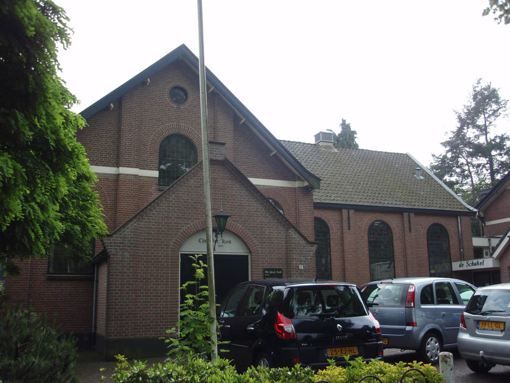 Baarn, chr geref kerk 3, 2008.jpg