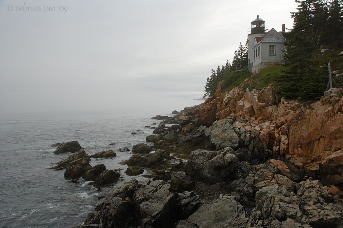 Bass Harbor Head Lighthouse at 28mm.jpg