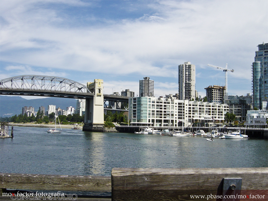 Vancouver 溫哥華 - Granville Island facing Burrard st. bridge