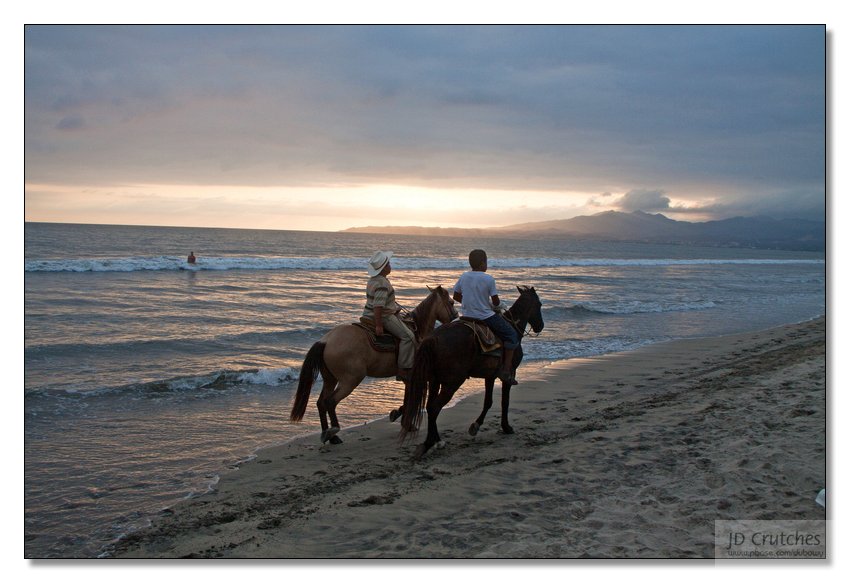 Riu Jalisco PV Sunset Two 01.jpg