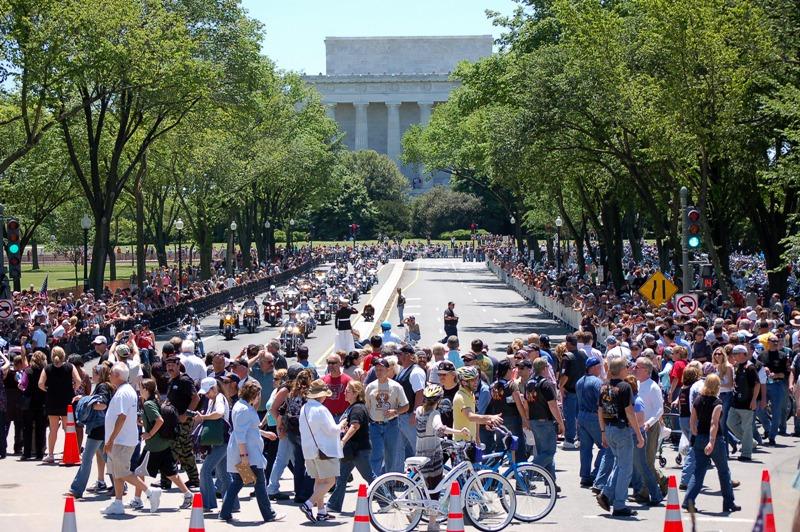 Constitution Avenue