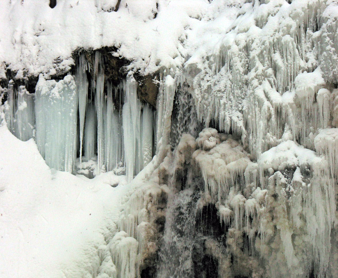 Winter TIffany Falls 1.