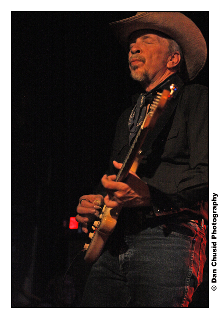 Dave Alvin & The Guilty Ones - Belly Up Tavern 