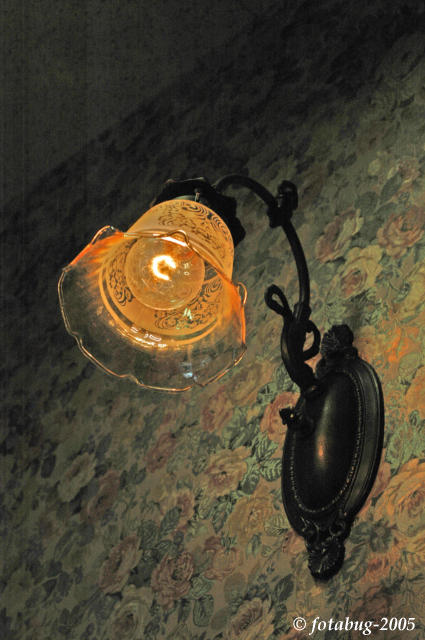 Restaurant Light