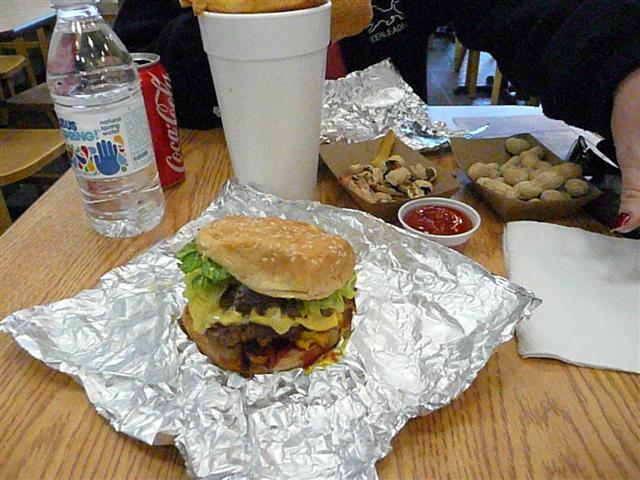 P1070586 (Small).JPG