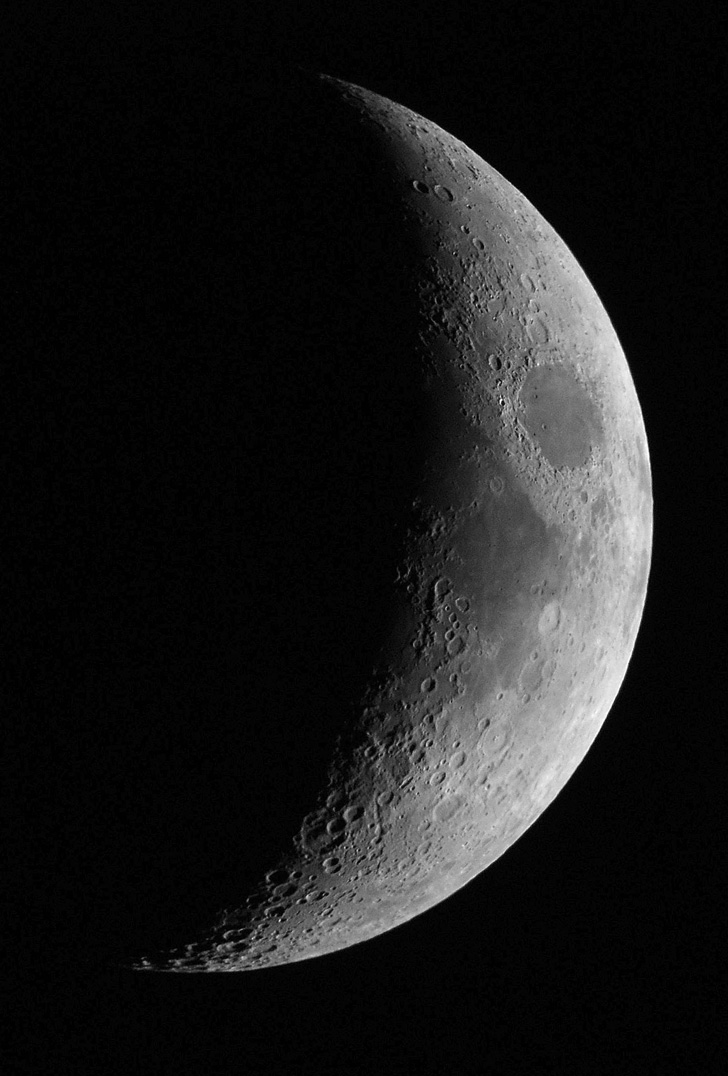 Crescent moon