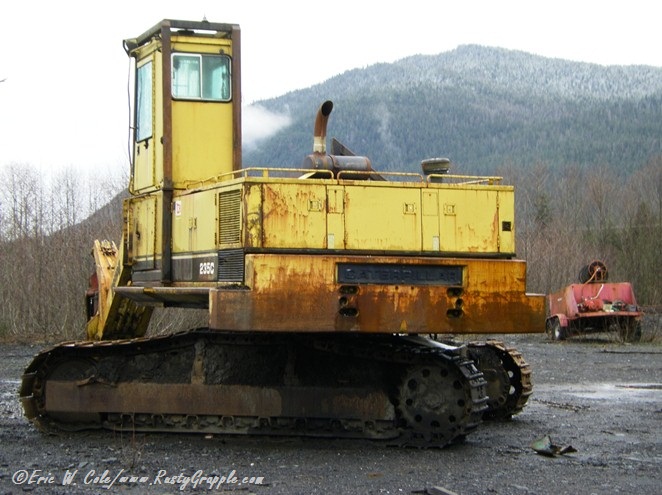 Cat 235C Logger