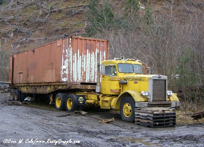 Classic Peterbilt