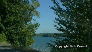 It looks out onto the Columbia River.