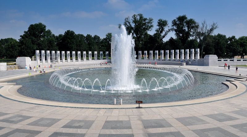 DC 22 WWII Memorial.jpg