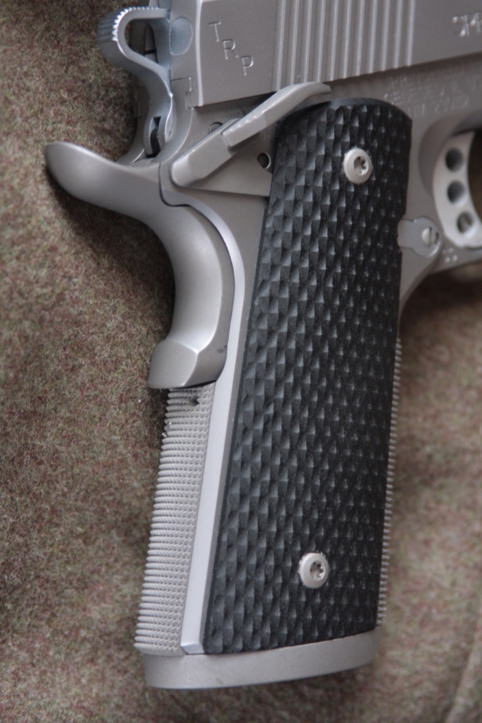 Springfield 1911 45 ACP-107.jpg