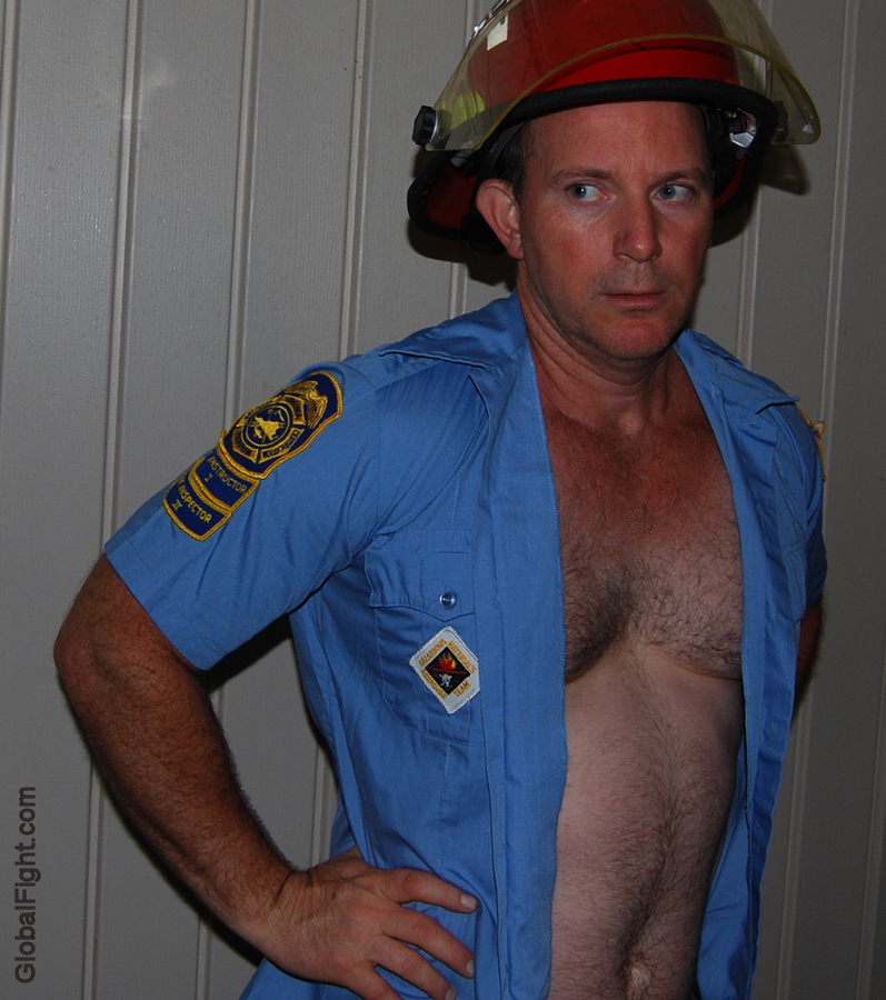 fireman cooling off down bunkroom pics.JPG