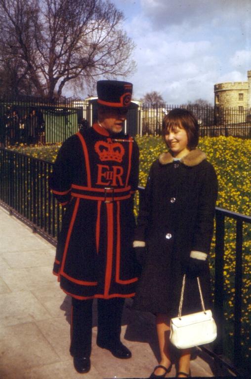 eSlide 05 Lorna at Tower of London