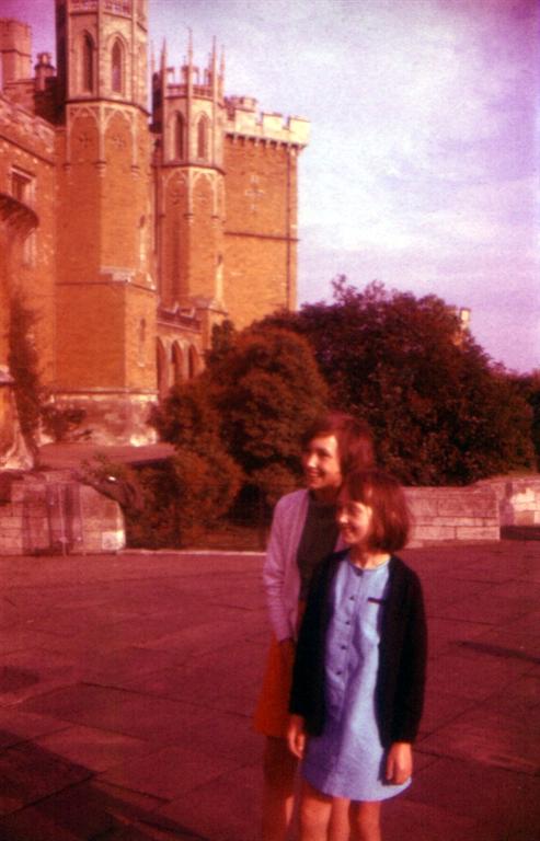 eSlide 06A Lorna and Elaine at Belvoir Castle