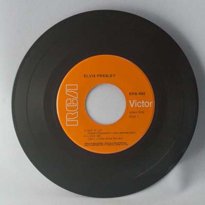 o2/70/506270/1/128162019.PpP1Y3NO.ElvisPresleyElvisVolumeIEPside1.jpg