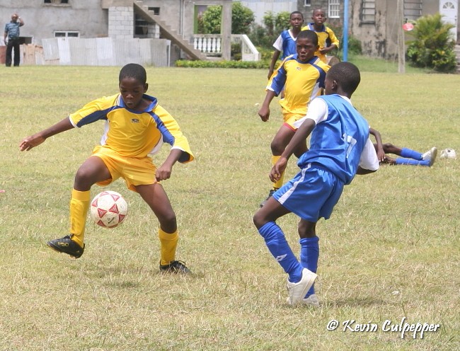 BICO Primary Schools Football