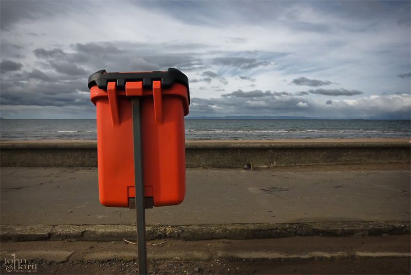 trash bin