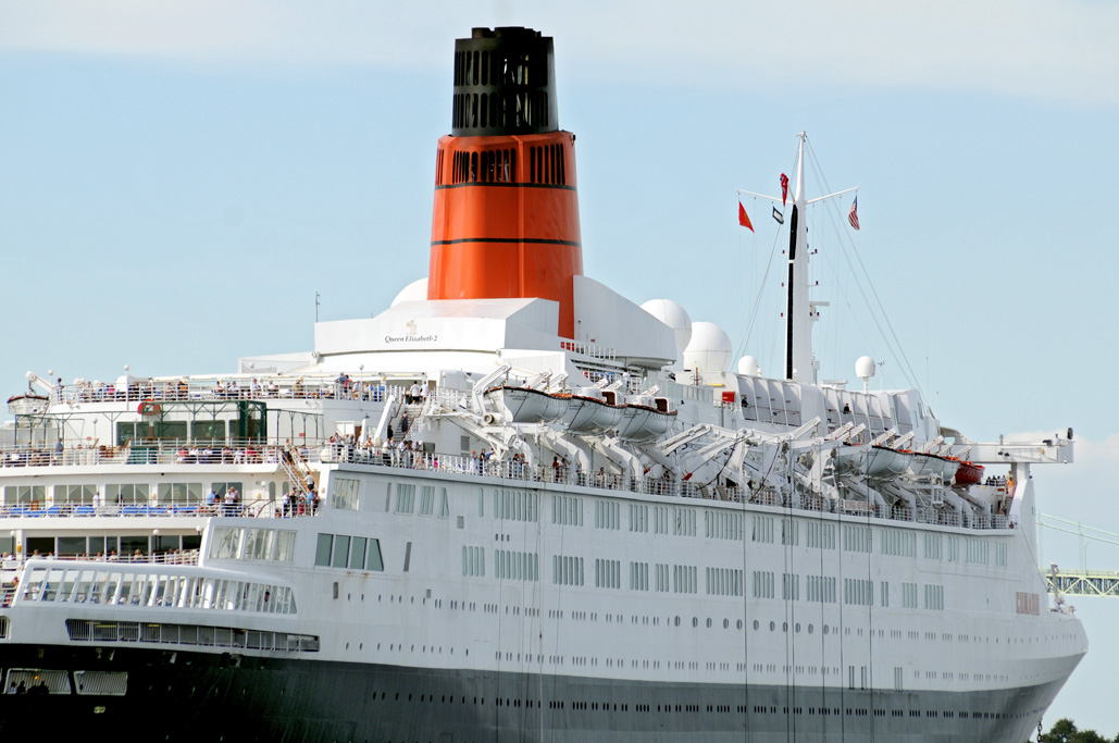 Queen Elizabeth 2