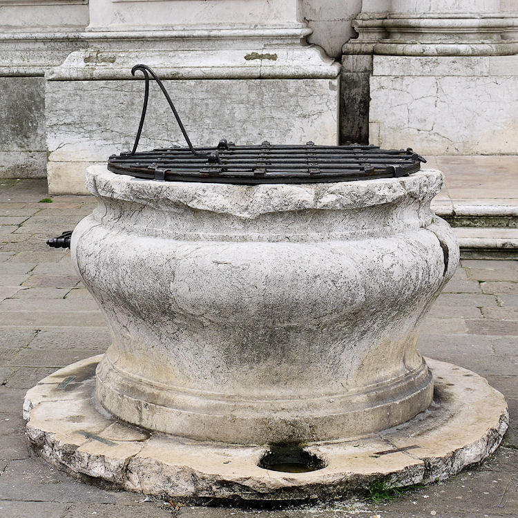 San Stae-P1120246.JPG